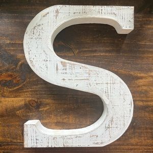 Distressed Home Decor